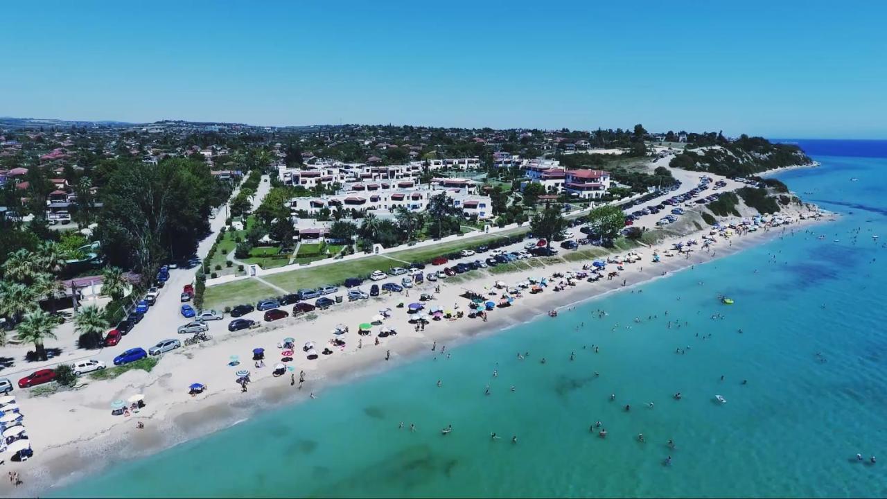 Villa Achilleas Nea Kallikrateia Exteriör bild
