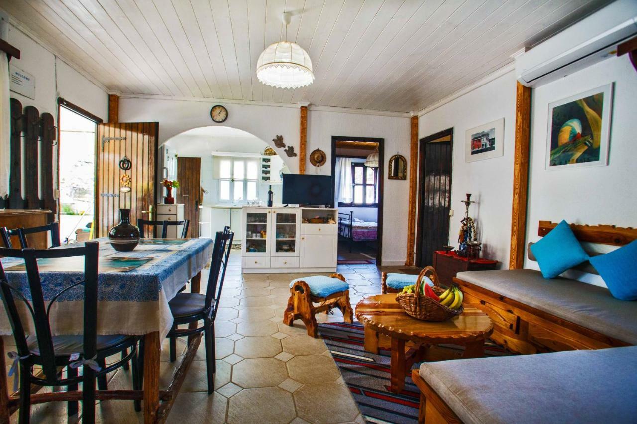 Villa Achilleas Nea Kallikrateia Exteriör bild