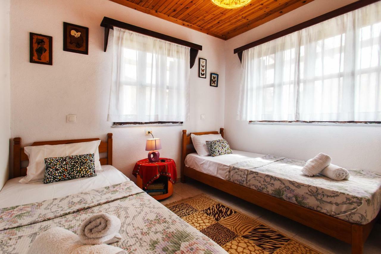 Villa Achilleas Nea Kallikrateia Exteriör bild