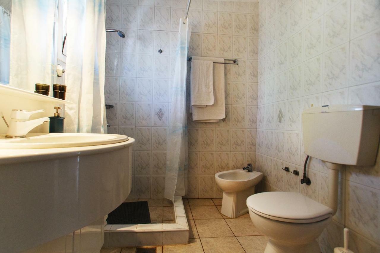 Villa Achilleas Nea Kallikrateia Exteriör bild