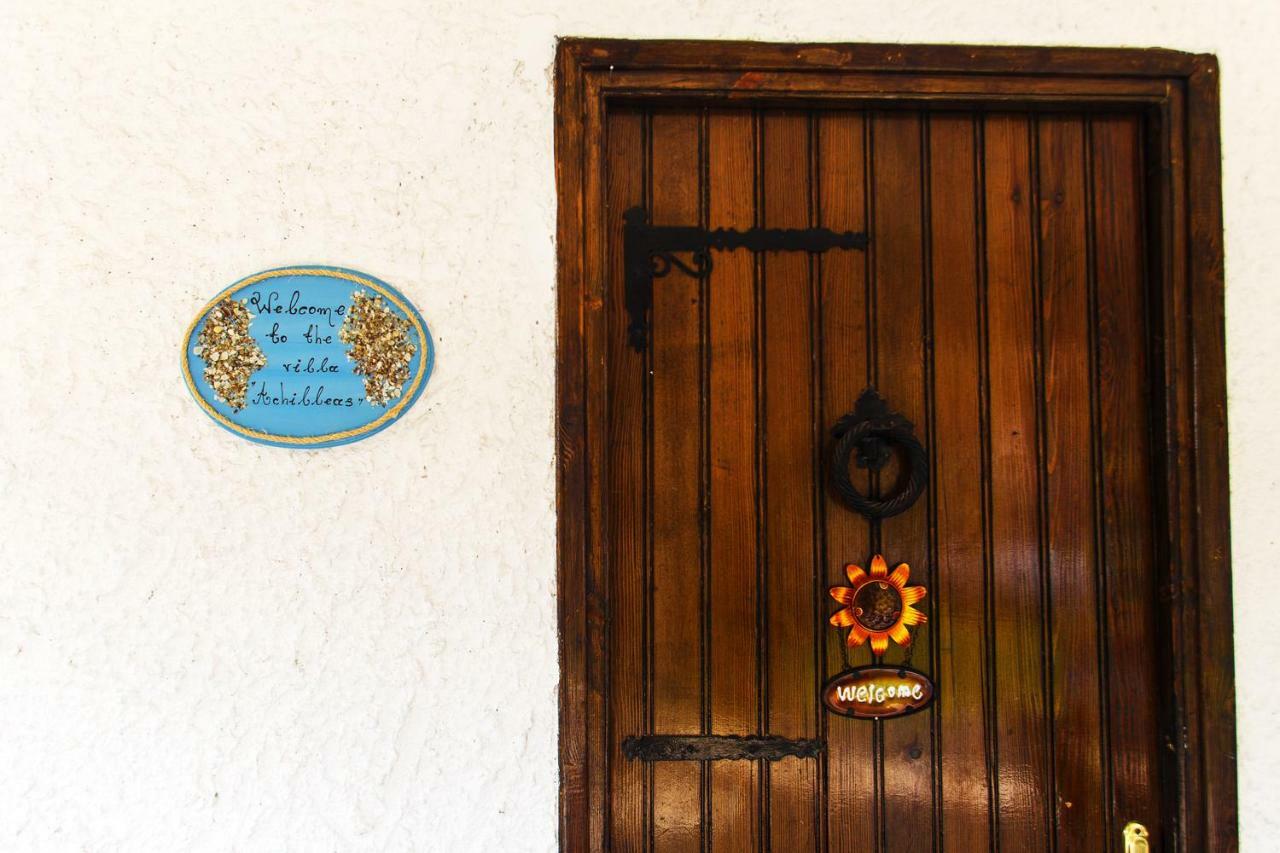 Villa Achilleas Nea Kallikrateia Exteriör bild